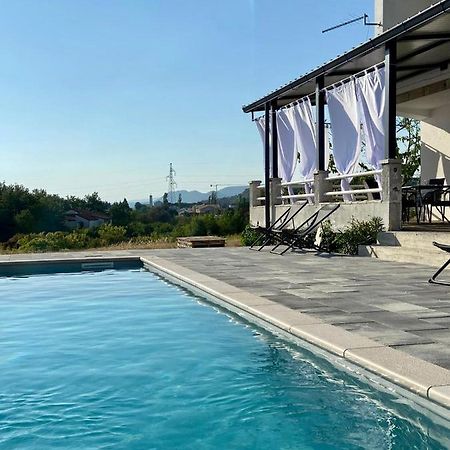 Вилла Kuca Za Odmor Planinic Krehin Dvor Экстерьер фото